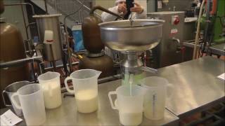 Make skimmed milk separate the milk fat from the rest [upl. by Lakim]