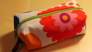 DaIsY´s DIY  Kosmetiktasche mit Reißverschluss selber nähen [upl. by Jessamine]