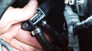 Opel 17CDTi DPF pressure sensor replacement P1901 [upl. by Brotherson]