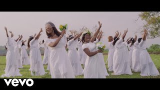 Eden  Je suis mariée Clip officiel [upl. by Alaet349]