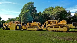 Caterpillar double D9 bulldozer DD9QuadTrac meets Cat motor scraper 1750 horsepower combination [upl. by Llertram]