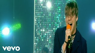 Kaiser Chiefs  I Predict A Riot Live [upl. by Darsie]